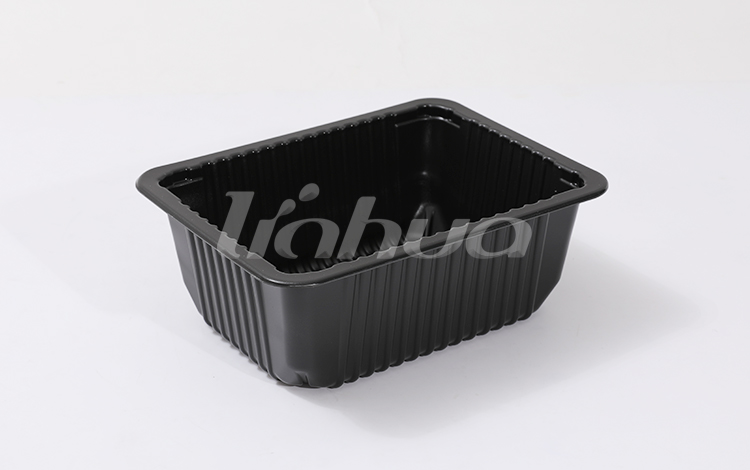 Cât de bine rezistă la impactul sau fisurarea tăvii alimentare din plastic pentru animale de companie atunci când este aruncată sau supusă unei manipulări brute?